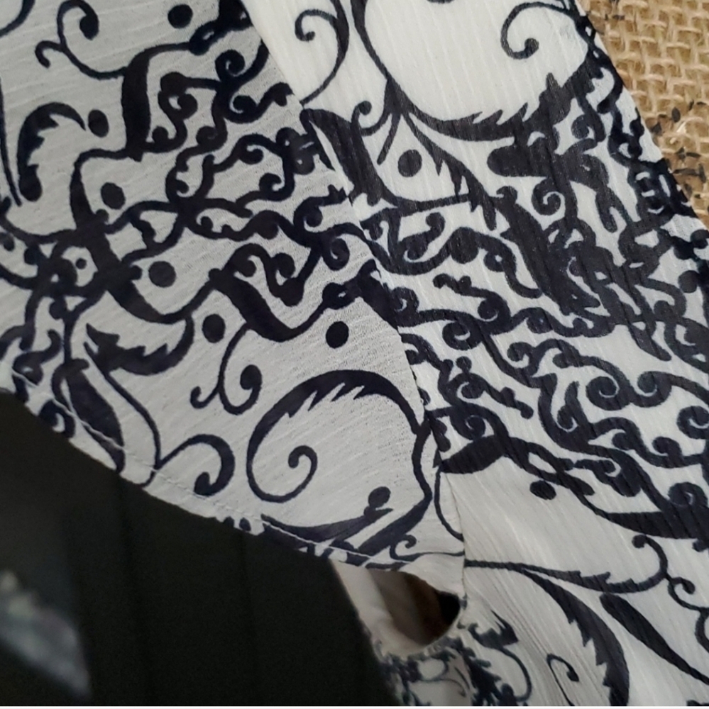 Antonio Melani Blouse - Picture 7 of 7
